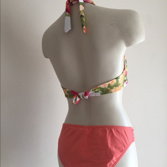 New Tommy Bahama swimsuit small $148 NWT - Picture 3 of 3